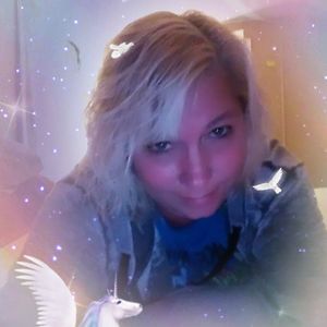 Meet your Posher, Christal